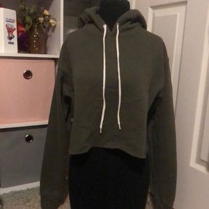 Cropped Hoodie